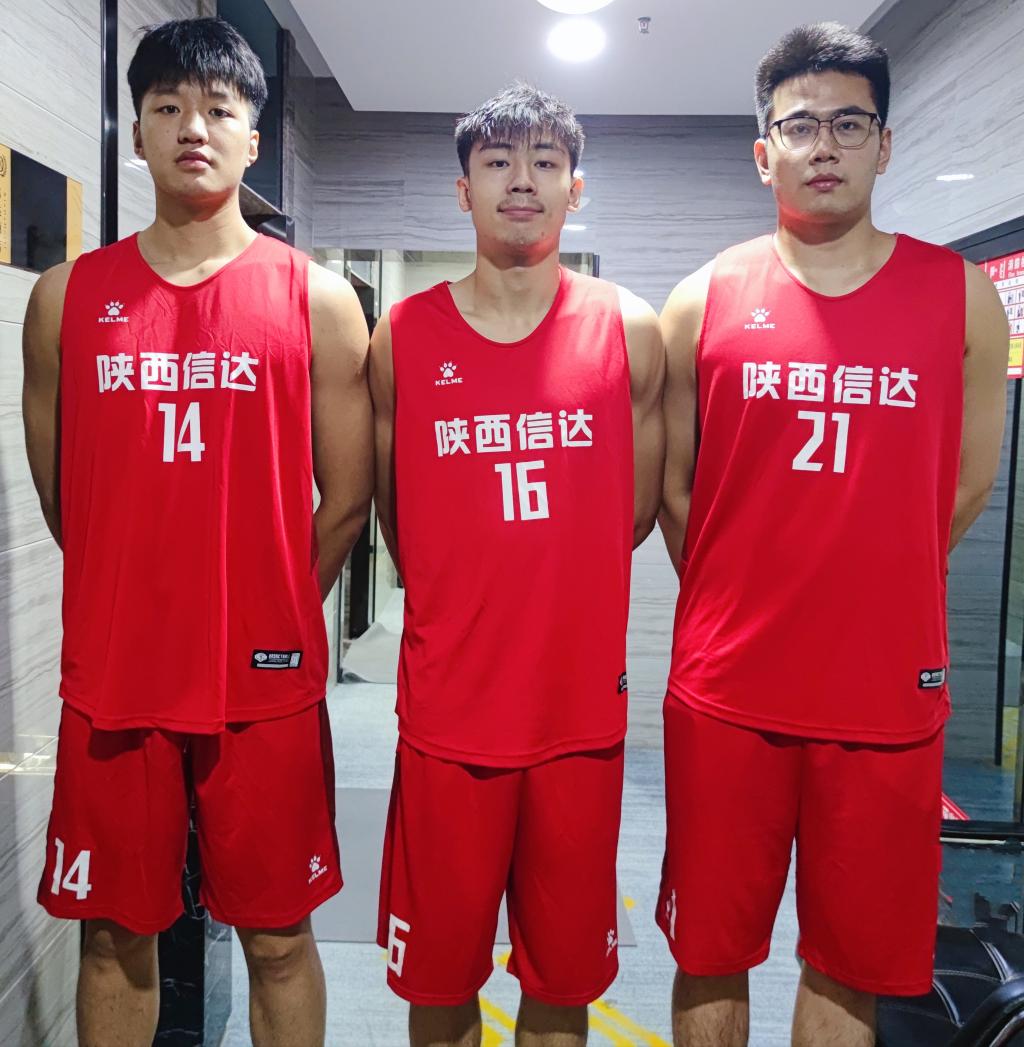 部分运动员合影 部分运动员合影