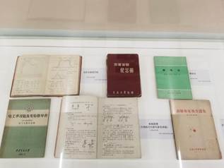 说明: b0aac2aca43318e581c6f52a734cfa8 说明: b0aac2aca43318e581c6f52a734cfa8